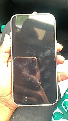 Apple iPhone 14