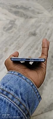 vivo V29