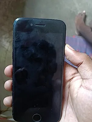 Apple iPhone 7