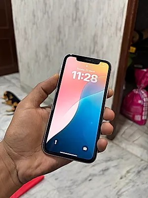 Apple iPhone XR