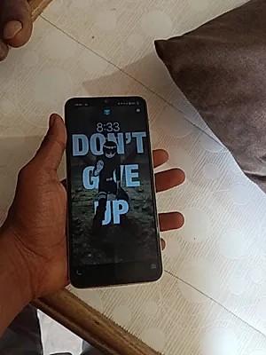 vivo Y16