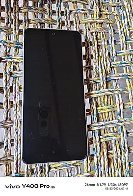 vivo Y400
