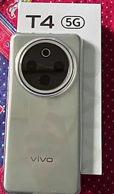 vivo T4