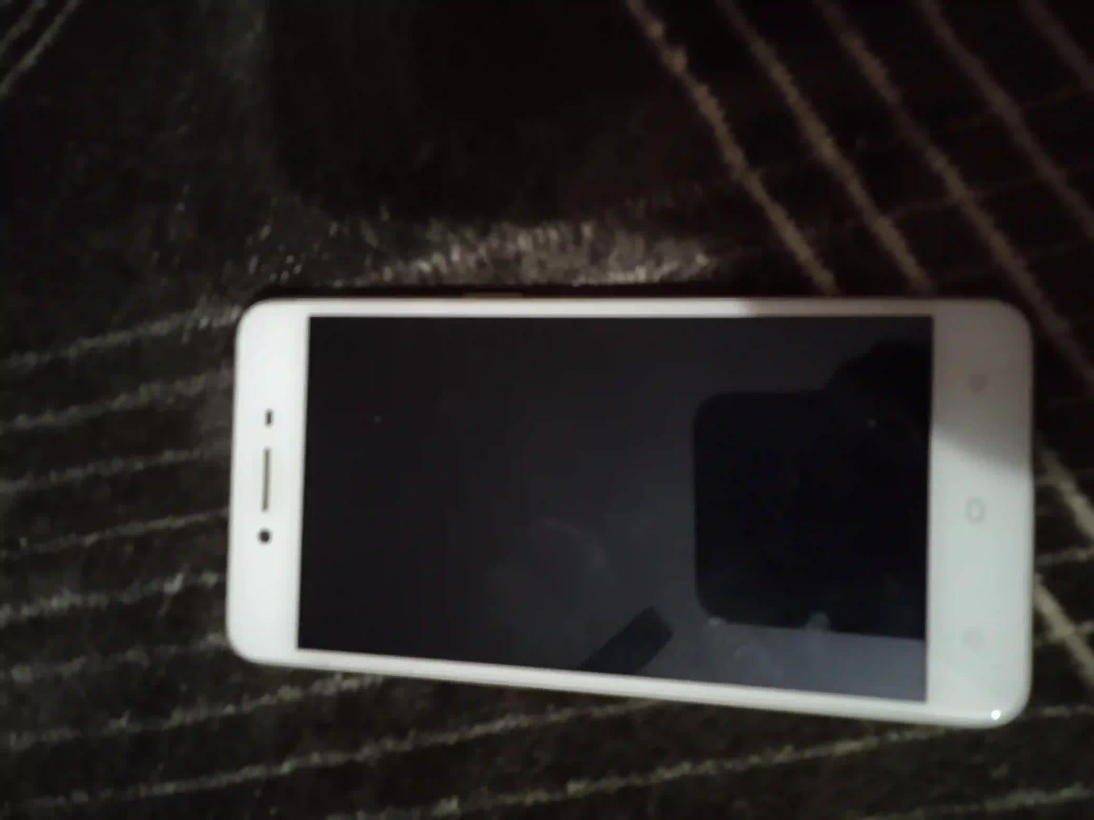 Oppo A37