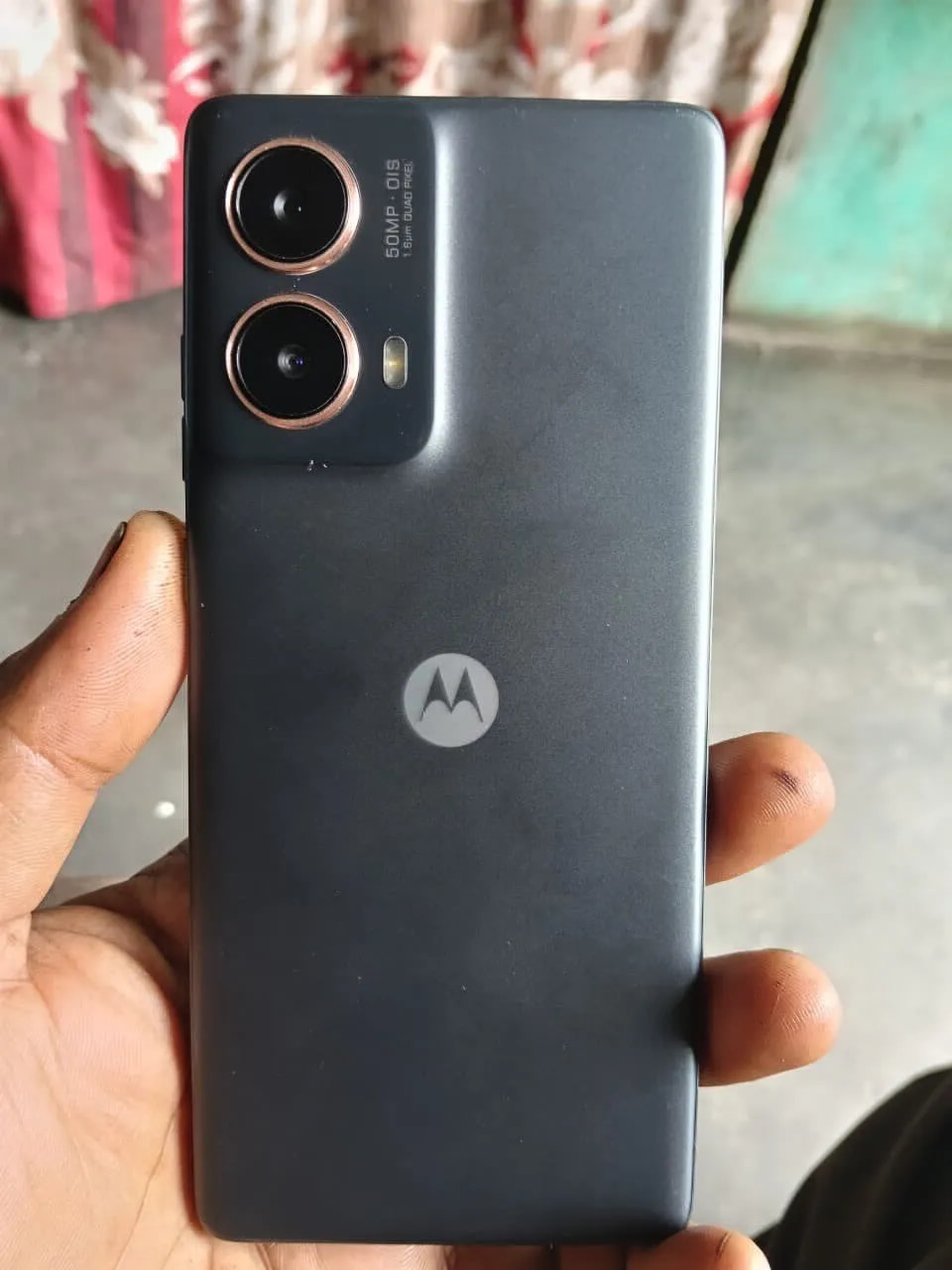 Motorola Moto G85