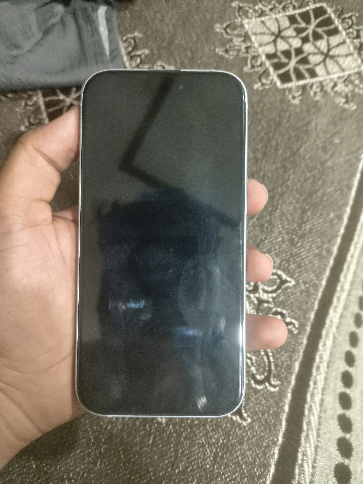 Apple iPhone 15