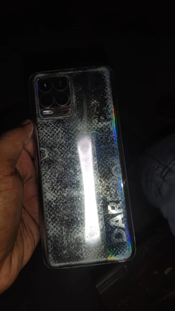 Realme 8
