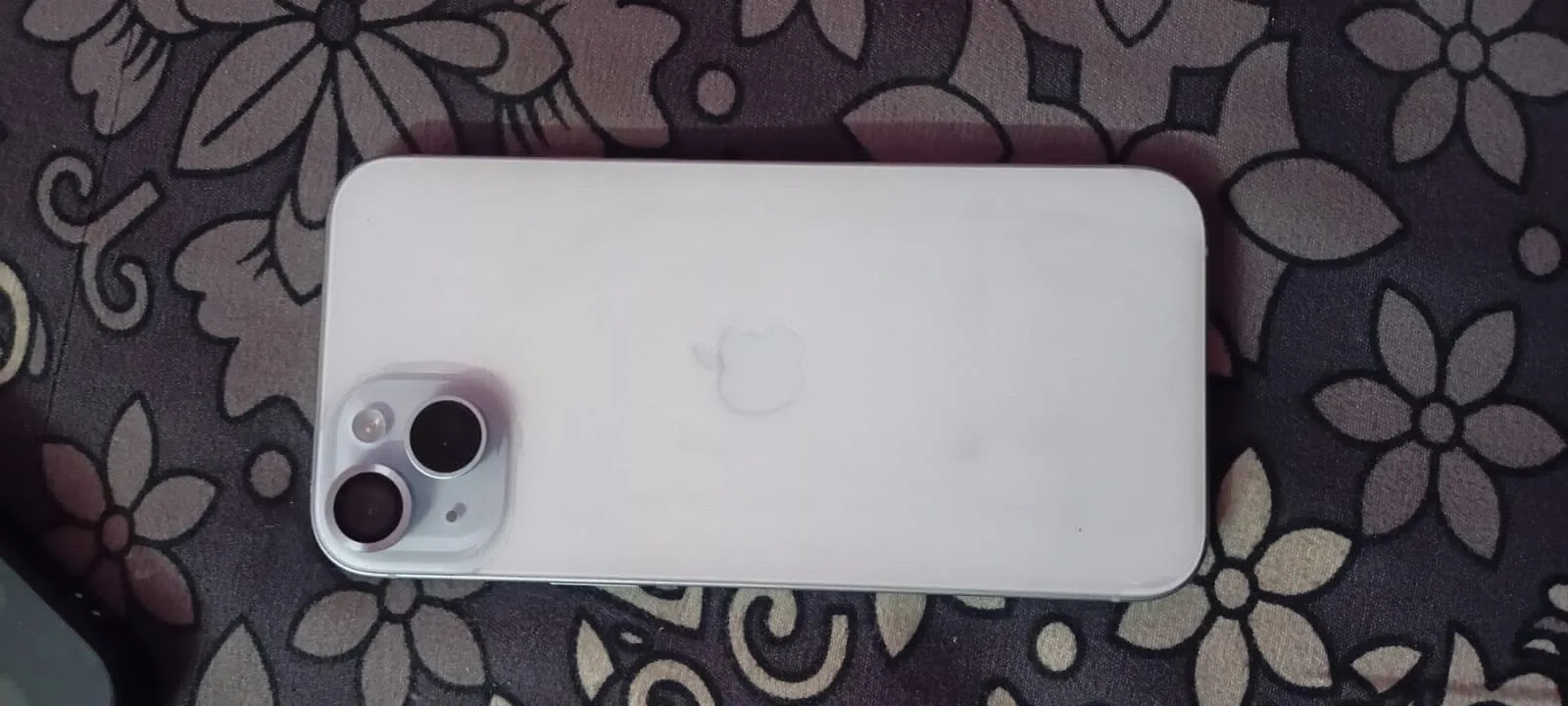 Apple iPhone 15 Plus