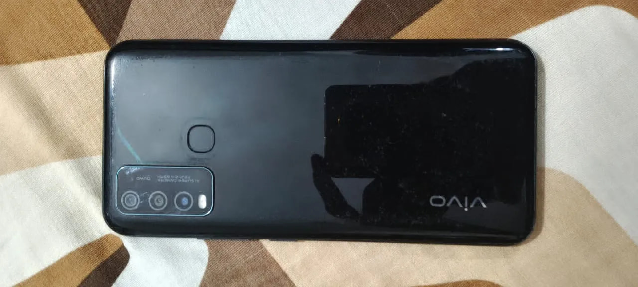 vivo Y30
