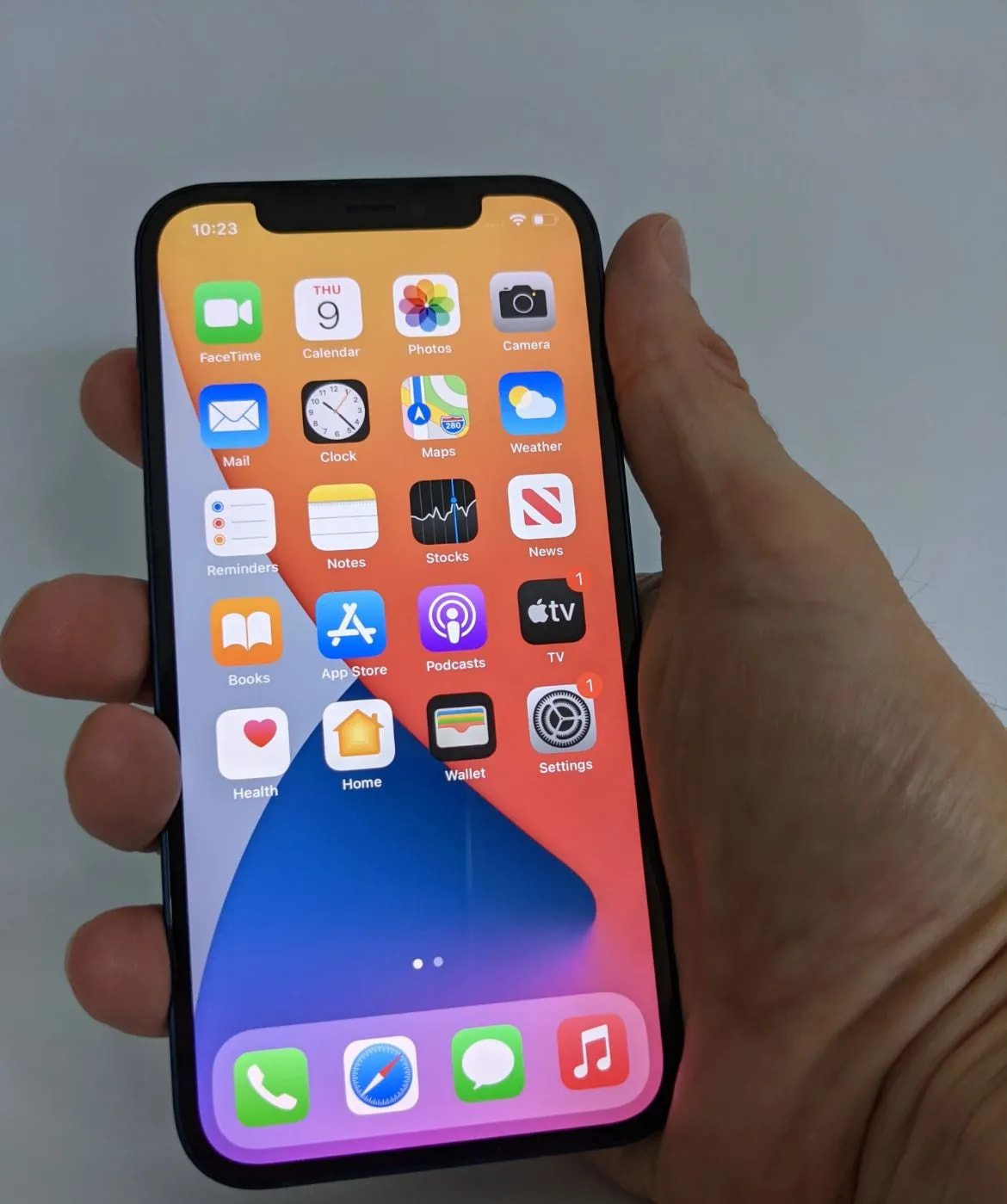 Apple iPhone 12