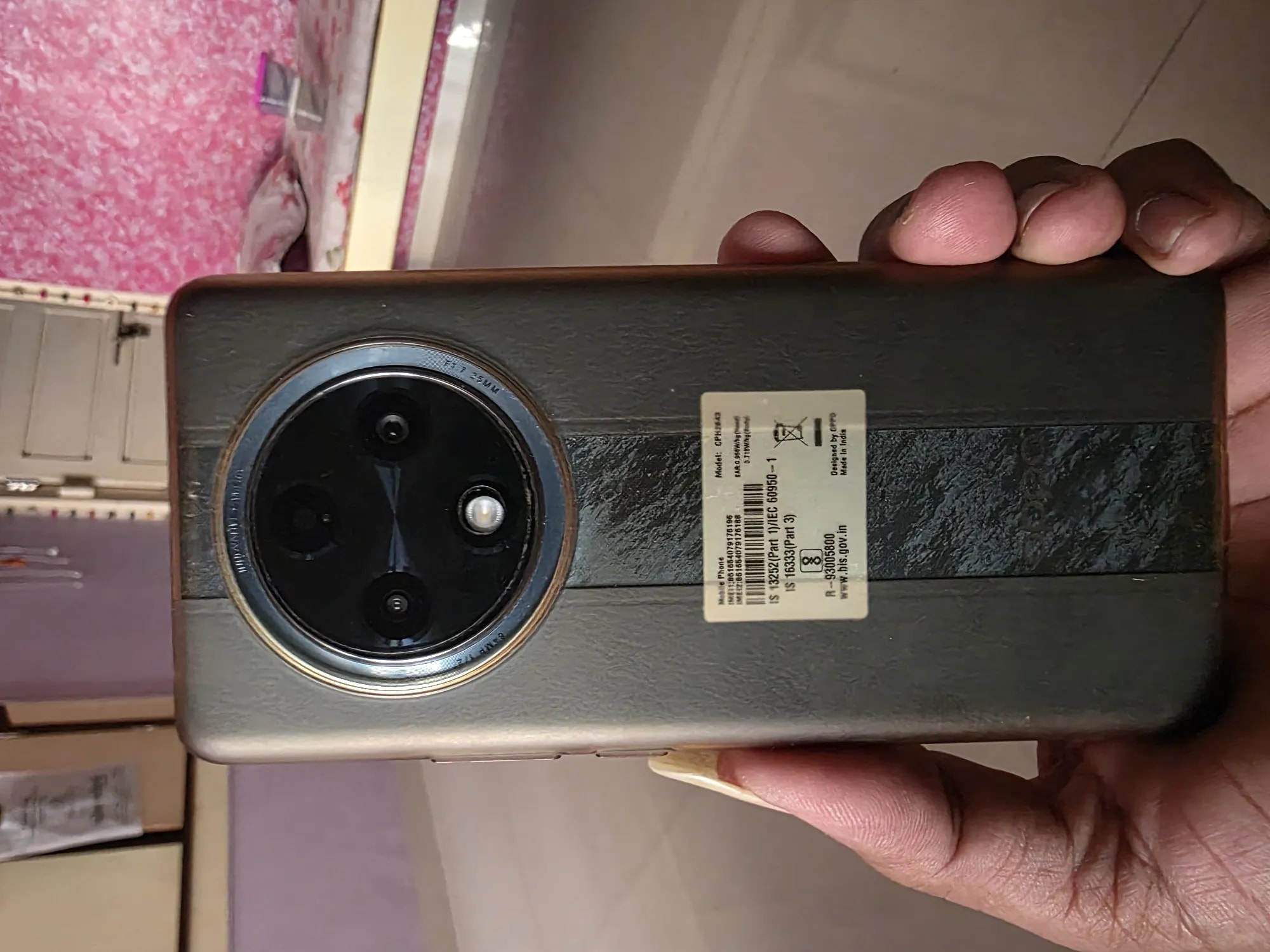 Oppo F27 Pro+