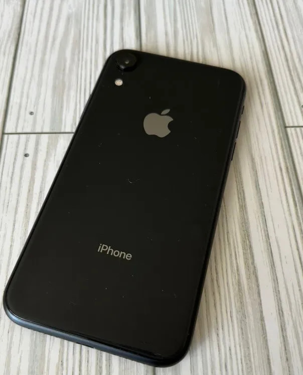 Apple iPhone XR